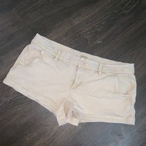 True craft shorts